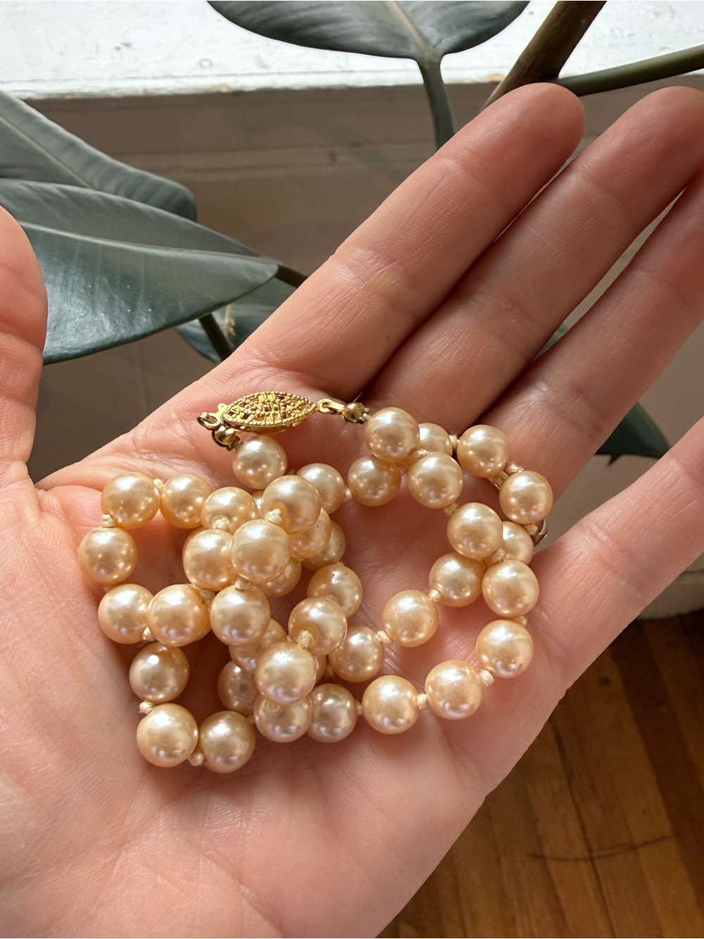 Vintage Knotted Pearl Strand Necklace